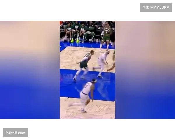 魔术击败76人，班凯罗与萨格斯联手在第四节通过转换打出决定性的12-2攻击波